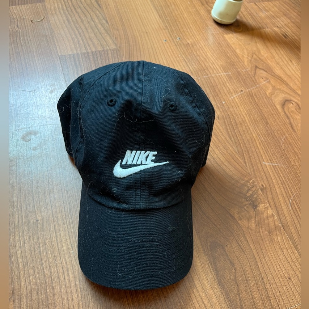 Black Nike cap NWT